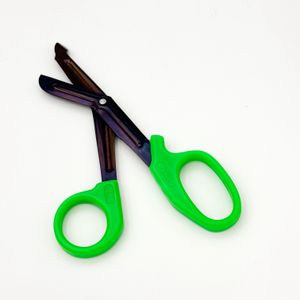Tesoura MD Ponta Romba para Bandagem 14cm Verde Black